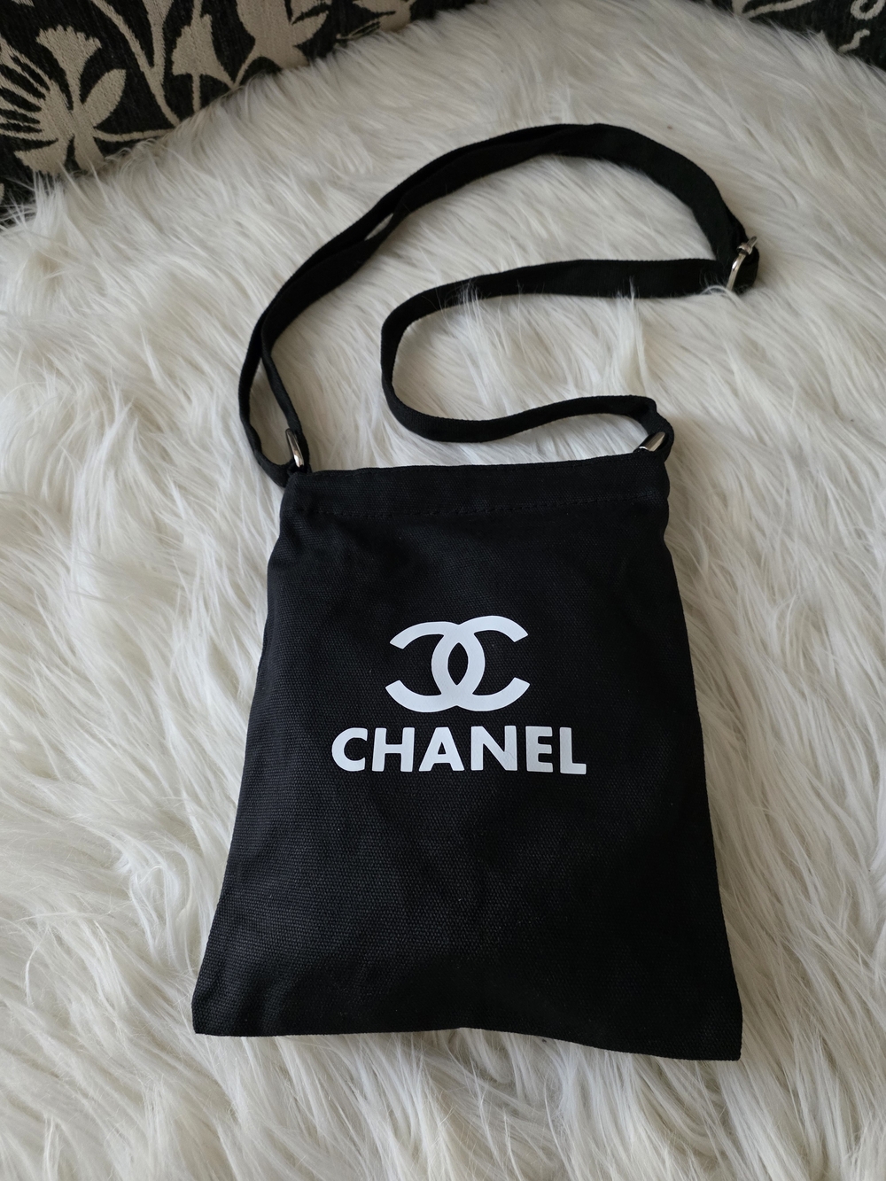 Black Crossbody Shoulder Bag